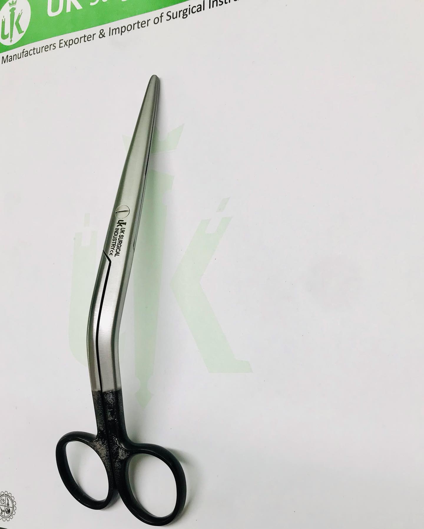 uk_surgical_industry_1729871456_3486736951757053955_33651228272